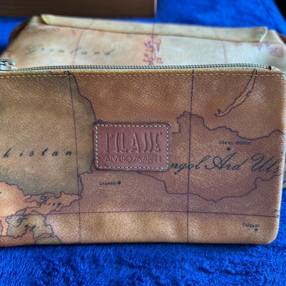Alveiro Martini Purse Map Design Brown, vgc, with bonus! - Picture 5 of 13